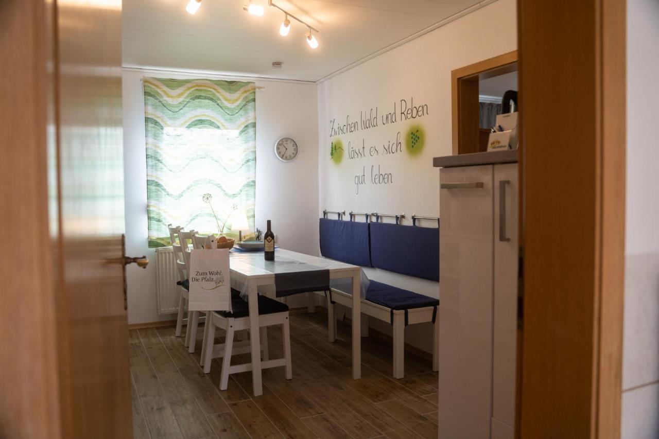 Ferienhaus Lenchen Niederkirchen bei Deidesheim Εξωτερικό φωτογραφία